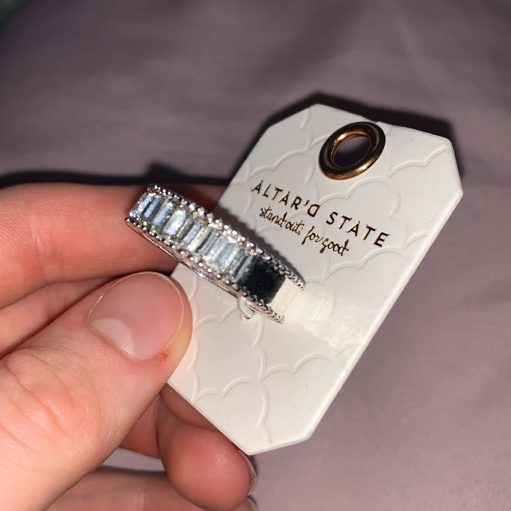 CRYSTAL RING - Picture 4 of 4